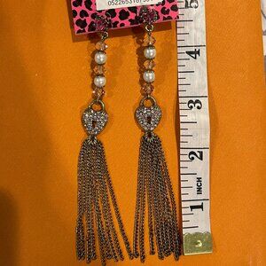 NWT Betsey Johnson Pink Crystal & Pearl Heart Lock Chain Tassel Y2K Earrings